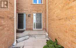 68 - 45 BRISTOL ROAD E | Mississauga Ontario | Slide Image Four