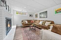 42 OXENDEN CRESCENT | Toronto Ontario | Slide Image Thirty-four