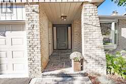 7 TERRY COURT | Halton Hills Ontario | Slide Image Four