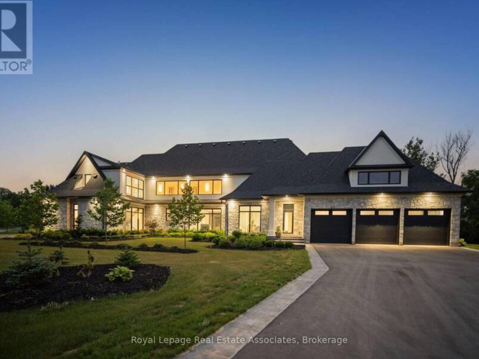 2 RIVER ROAD, Brantford, Ontario N3T 0N2