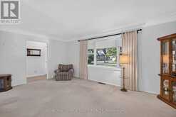 109 ROSEMARY LANE | Ancaster Ontario | Slide Image Twelve