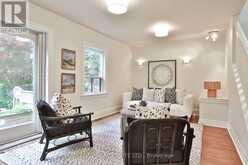24 WHITEWOOD ROAD | Toronto Ontario | Slide Image Thirteen