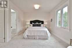 24 WHITEWOOD ROAD | Toronto Ontario | Slide Image Seventeen
