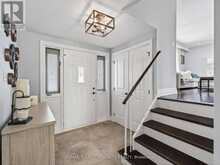 107 ORCHARD HEIGHTS | Aurora Ontario | Slide Image Two