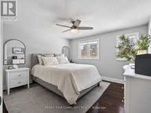 107 ORCHARD HEIGHTS | Aurora Ontario | Slide Image Nine