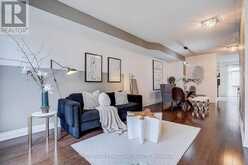 63 MACK CLEMENT LANE | Richmond Hill Ontario | Slide Image Seven