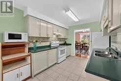 138 PRIMEAU DRIVE | Aurora Ontario | Slide Image Twelve