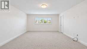 146 SANDRINGHAM DRIVE | Barrie Ontario | Slide Image Fifteen