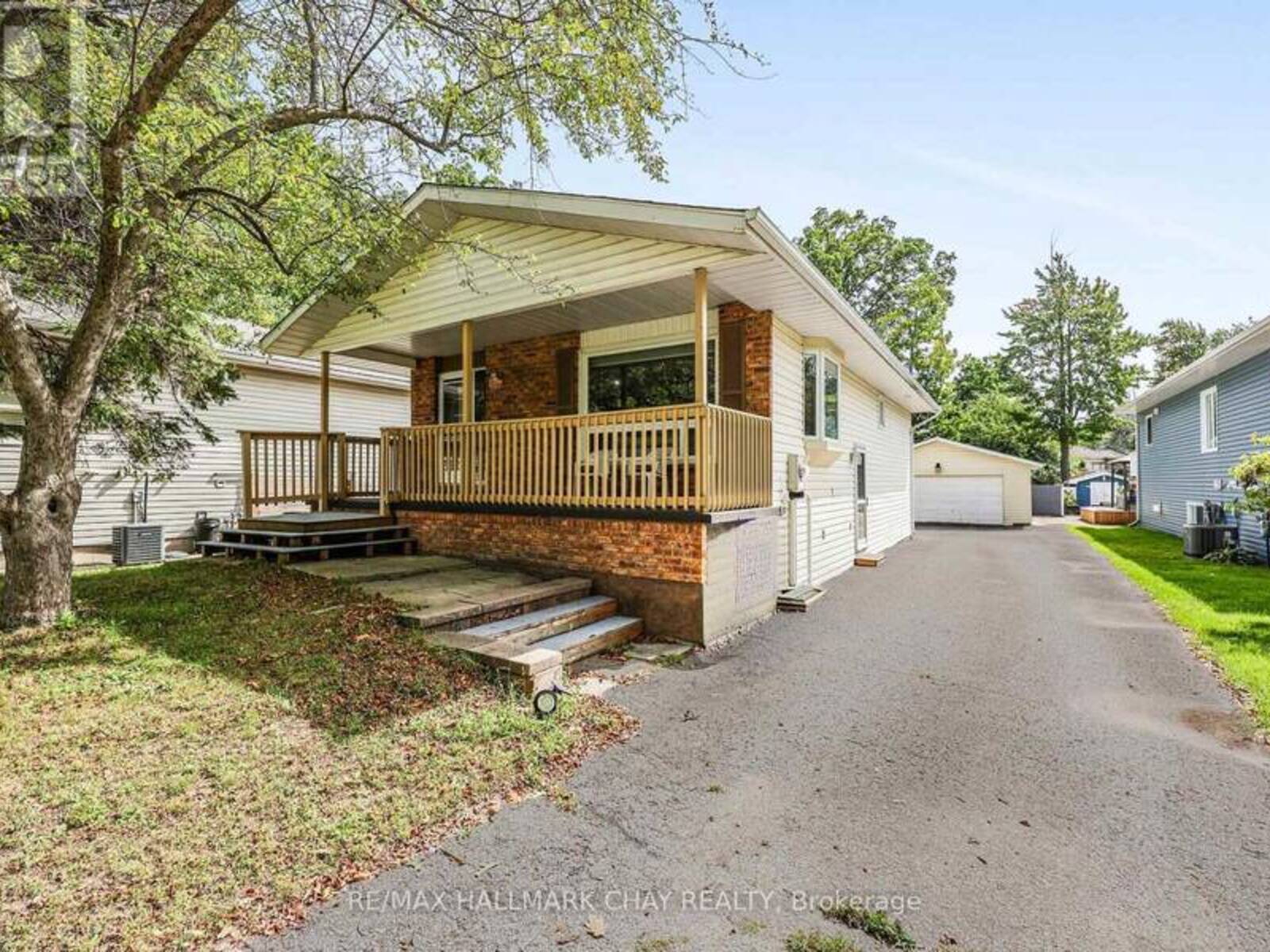 1475 RIVER ROAD W, Wasaga Beach, Ontario L9Z 2W5