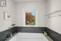 168A LAKE PROMENADE | Toronto Ontario | Slide Image Thirty-four