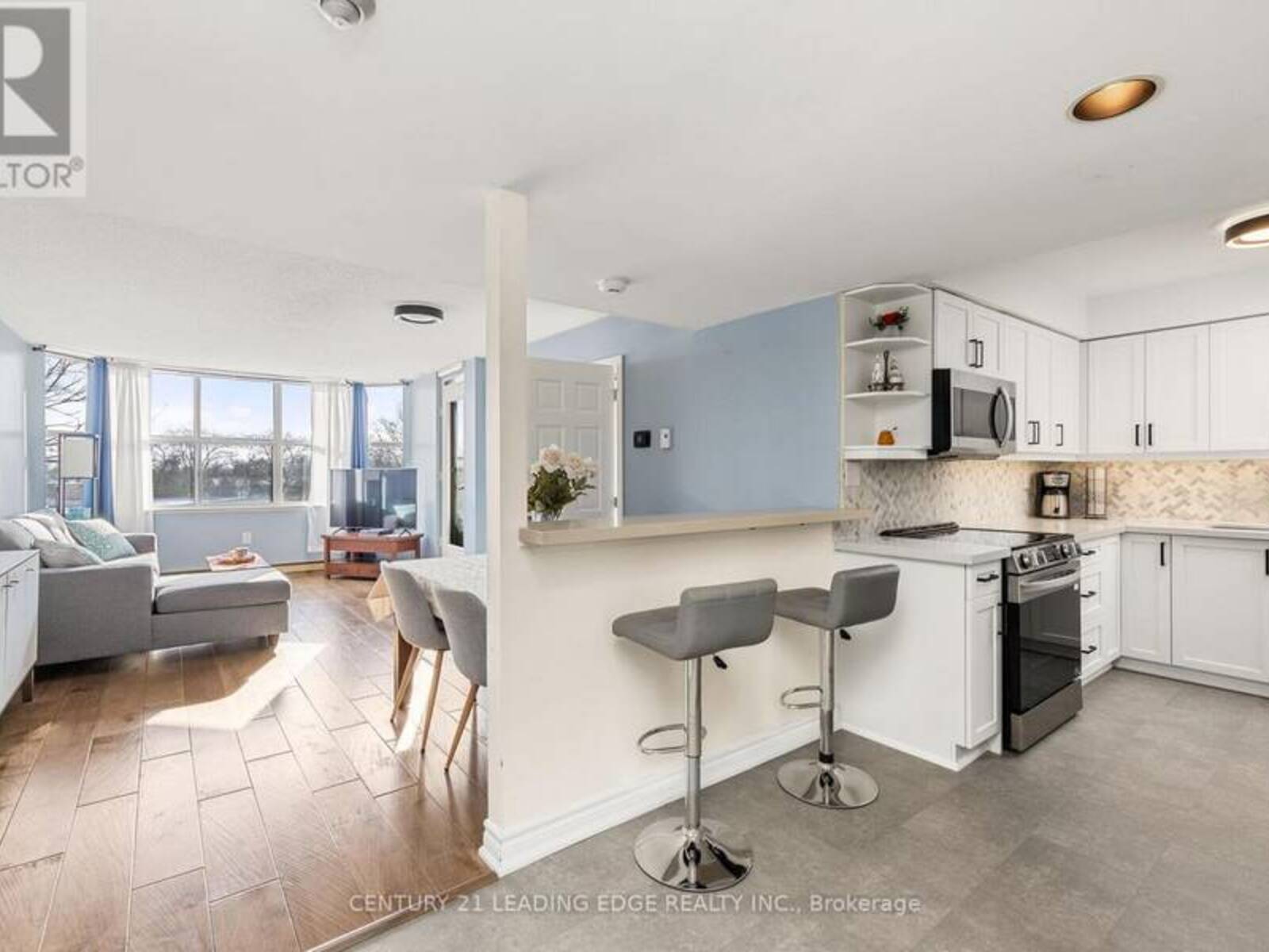 206 - 2199 SIXTH LINE, Oakville, Ontario L6H 5V3