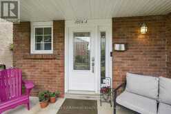 4 - 3204 NEW STREET | Burlington Ontario | Slide Image Three