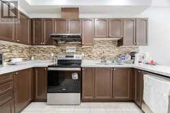 443 COMISKEY CRESCENT | Mississauga Ontario | Slide Image Nineteen