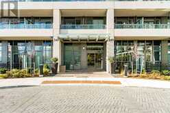 512 - 349 RATHBURN ROAD W | Mississauga Ontario | Slide Image Five