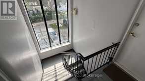106 LORNE AVENUE | Chatham Ontario | Slide Image Nine
