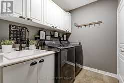 23 MCKNIGHT AVENUE | Hamilton Ontario | Slide Image Sixteen