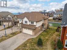 10 - 85 EDGEWATER DRIVE | Hamilton Ontario | Slide Image Two