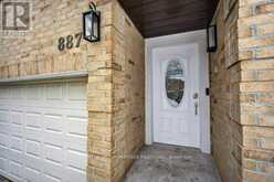 887 LAVIS COURT | Oshawa Ontario | Slide Image Two
