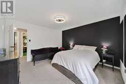 9 - 25 DEER RUN CRESCENT | Bradford West Gwillimbury Ontario | Slide Image Fourteen