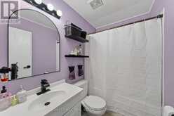 9 - 25 DEER RUN CRESCENT | Bradford West Gwillimbury Ontario | Slide Image Sixteen
