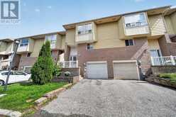 9 - 25 DEER RUN CRESCENT | Bradford West Gwillimbury Ontario | Slide Image Two