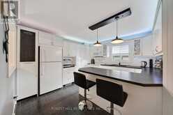9 - 25 DEER RUN CRESCENT | Bradford West Gwillimbury Ontario | Slide Image Nine