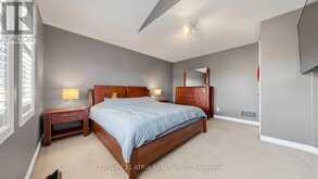 64 ALPINE CRESCENT | Richmond Hill Ontario | Slide Image Thirty-one