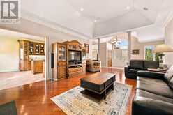 24 GEORGE PIPHER LANE | Whitchurch-Stouffville Ontario | Slide Image Eight