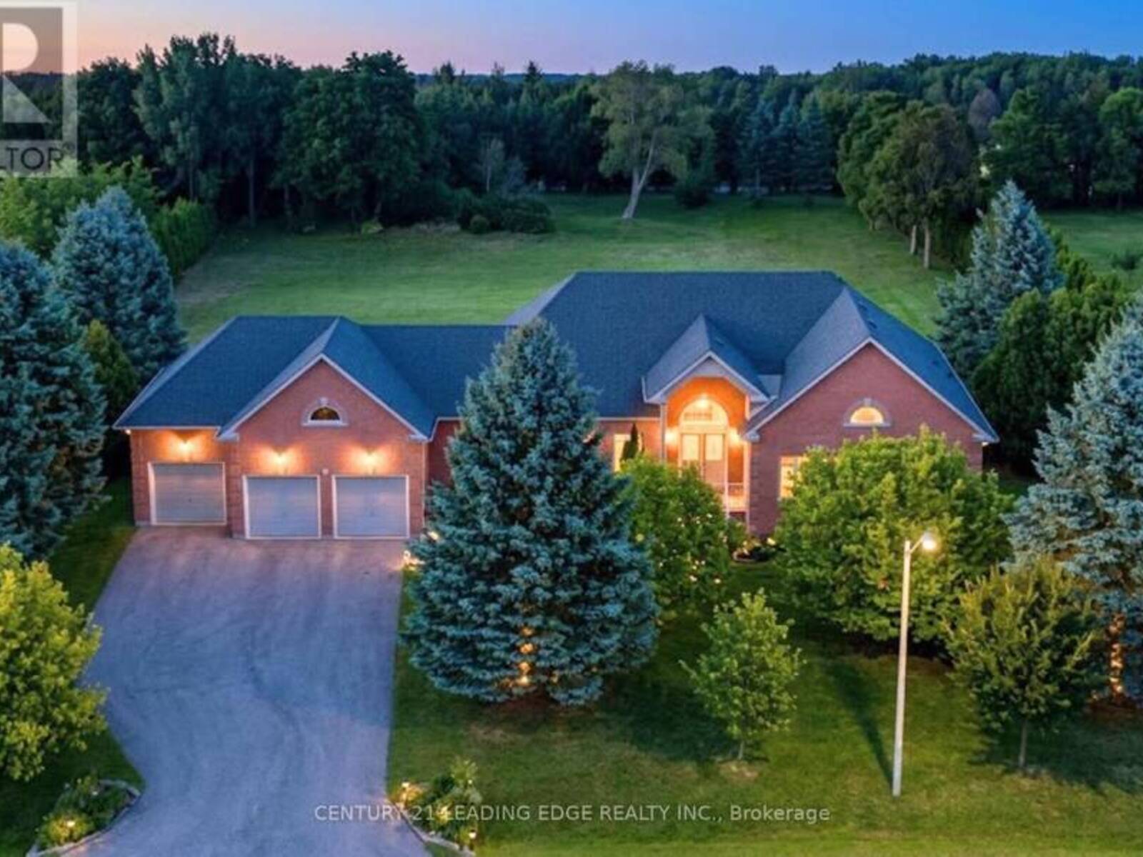 24 GEORGE PIPHER LANE, Whitchurch-Stouffville, Ontario L4A 1M4