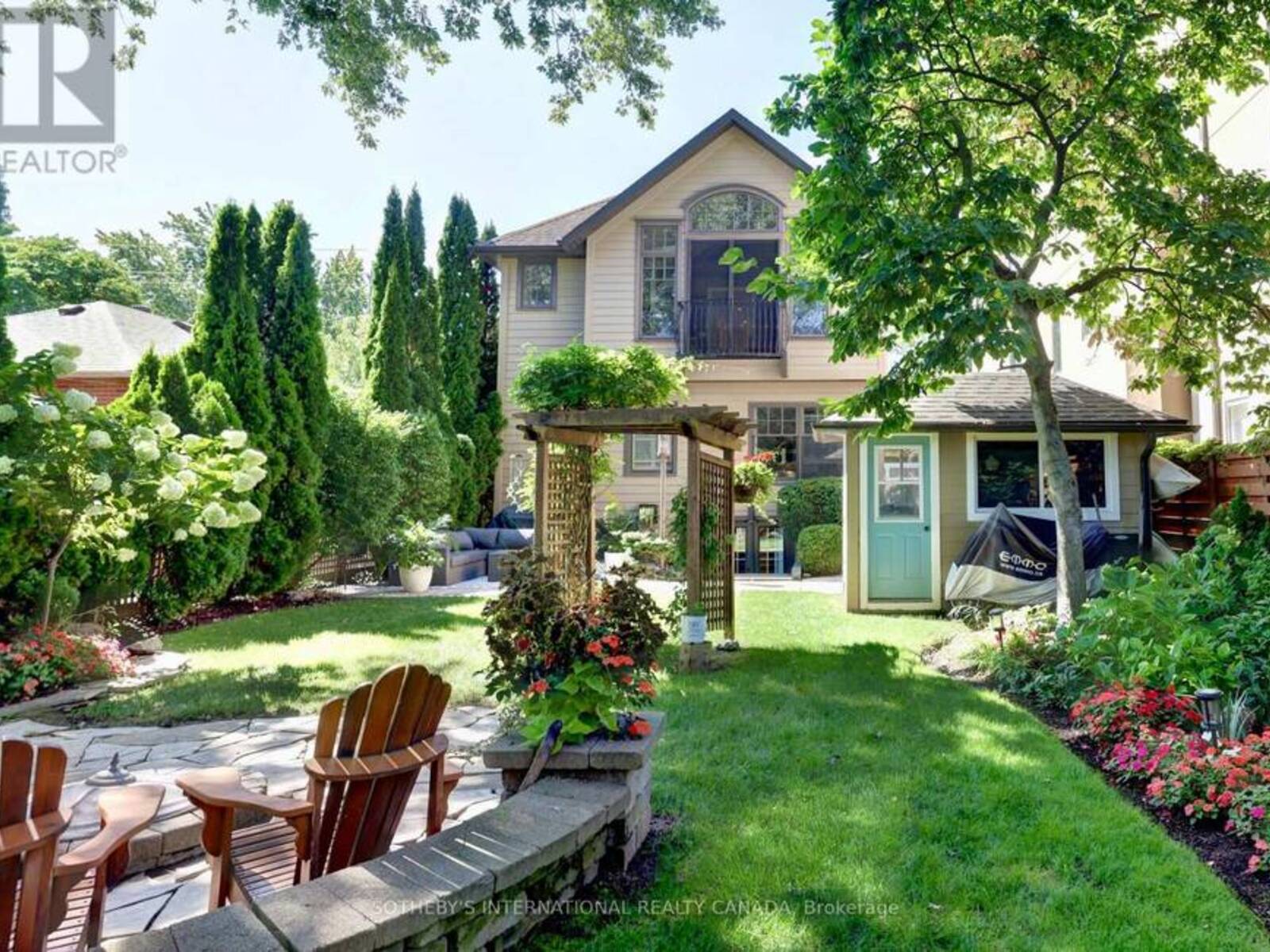 31 MAPLE AVENUE N, Mississauga, Ontario L5H 2R9