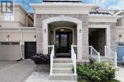 54 UPPER CANADA COURT | Halton Hills Ontario | Slide Image Four
