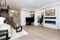 54 UPPER CANADA COURT | Halton Hills Ontario | Slide Image Eight