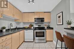 404 - 6720 GLEN ERIN DRIVE | Mississauga Ontario | Slide Image Four