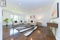 2101 PARKWAY DRIVE | Burlington Ontario | Slide Image Eight