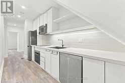 10 EARL STREET | Toronto Ontario | Slide Image Eight