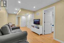 821 JOE PERSECHINI DRIVE | Newmarket Ontario | Slide Image Twenty-four