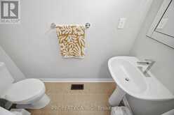 46 FRED MCLAREN BOULEVARD | Markham Ontario | Slide Image Eighteen