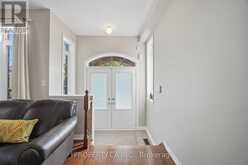 46 FRED MCLAREN BOULEVARD | Markham Ontario | Slide Image Five