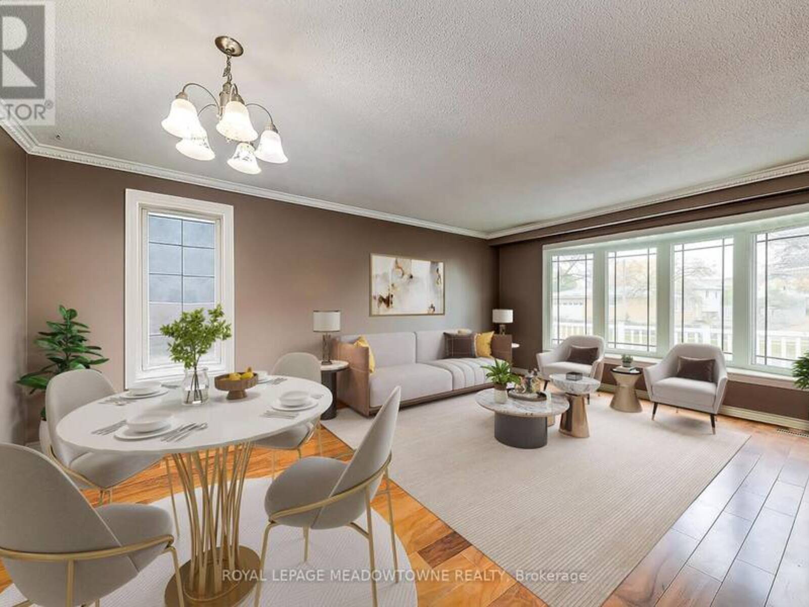 8 MIDHURST DRIVE, Toronto, Ontario M9V 1Z7