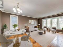 8 MIDHURST DRIVE Toronto Ontario, M9V 1Z7