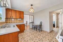 50 ROSKELL CRESCENT | Toronto Ontario | Slide Image Four