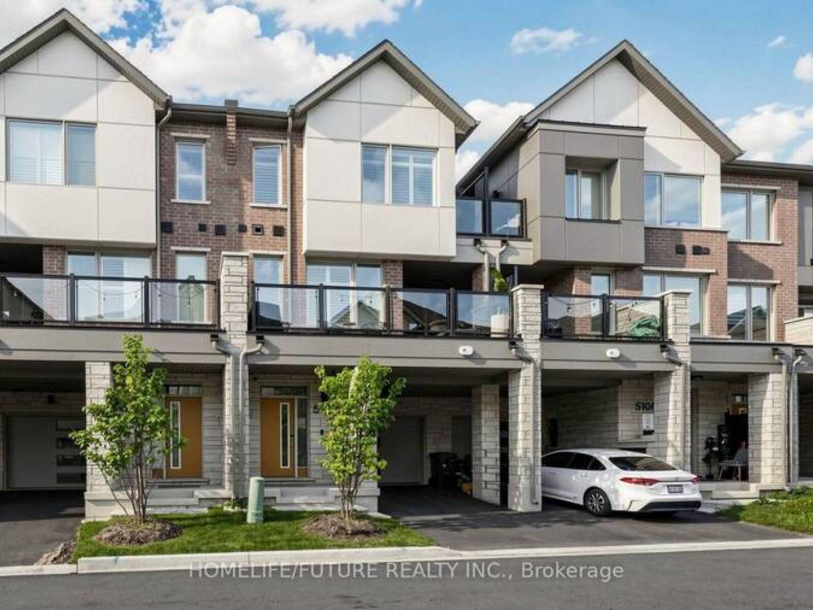 5106 VETERE STREET, Mississauga, Ontario L5M 2S8