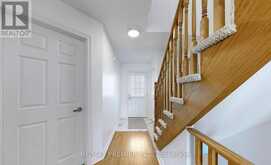 13 - 9 WENTWORTH DRIVE | Grimsby Ontario | Slide Image Twenty