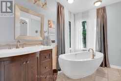 20 DEERHURST HIGHLANDS DRIVE | Huntsville Ontario | Slide Image Eight