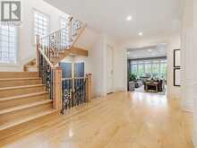55 VIEWMOUNT AVENUE | Toronto Ontario | Slide Image Thirteen