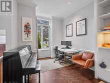 4 - 276 SPADINA ROAD | Toronto Ontario | Slide Image Four