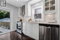 39 BRENTCLIFFE ROAD | Toronto Ontario | Slide Image Twelve