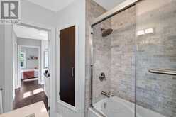 39 BRENTCLIFFE ROAD | Toronto Ontario | Slide Image Twenty-one