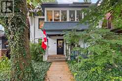 40 FERNWOOD PARK AVENUE | Toronto Ontario | Slide Image One