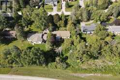 33 MINONEN ROAD | Georgina Ontario | Slide Image Three